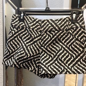 Alice and Olivia black and white shorts. Size 2